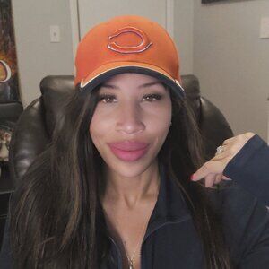 Meet your Posher, Gigi